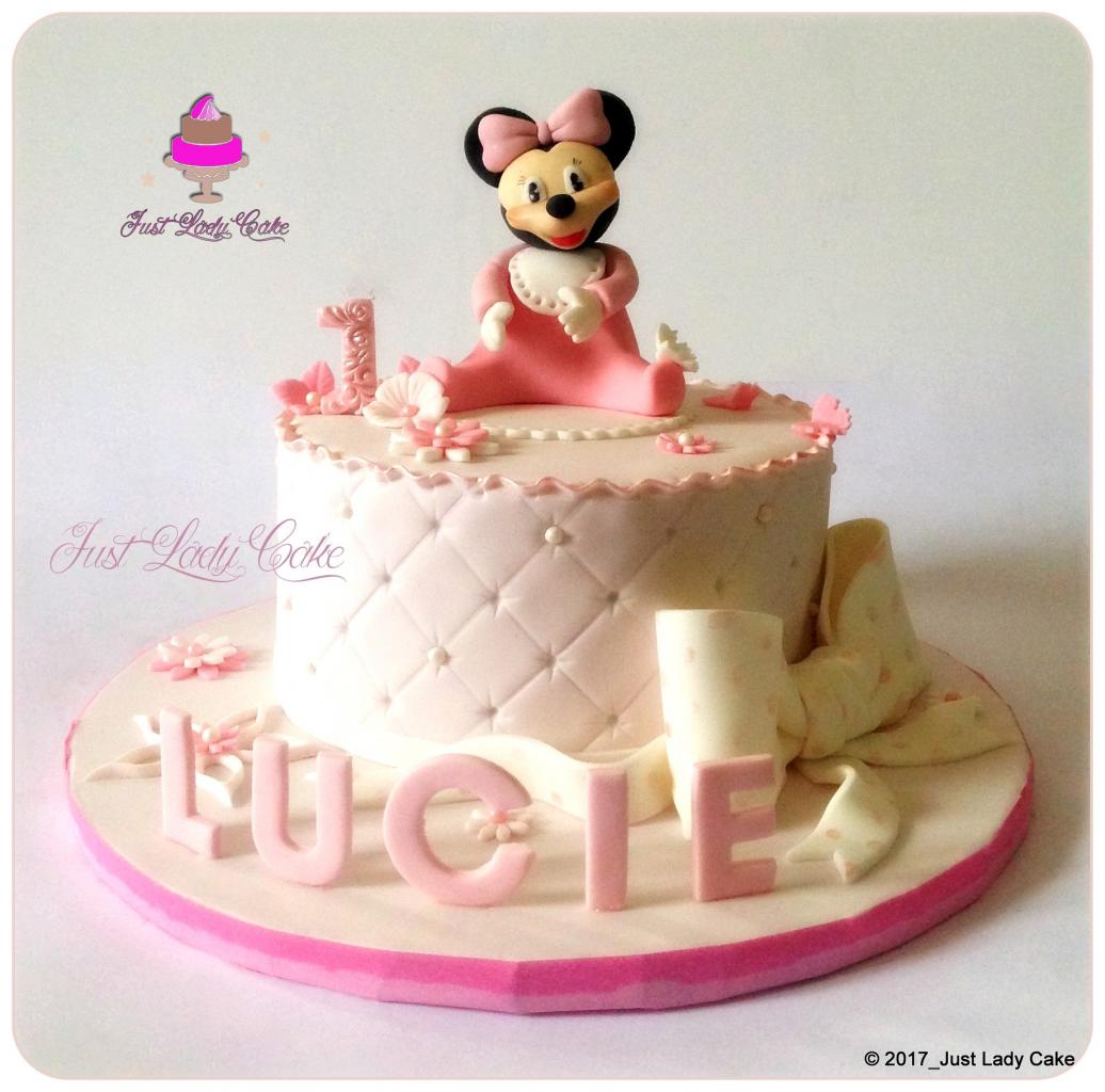 Gâteau baby Minnie Cake