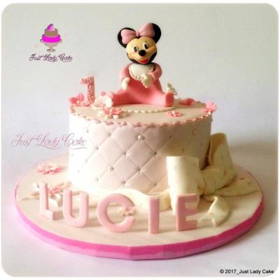 Gâteau baby Minnie Cake