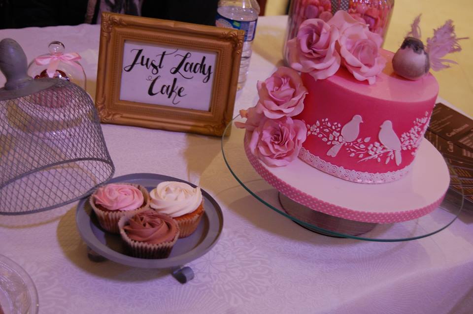 Just lady cake cake designer